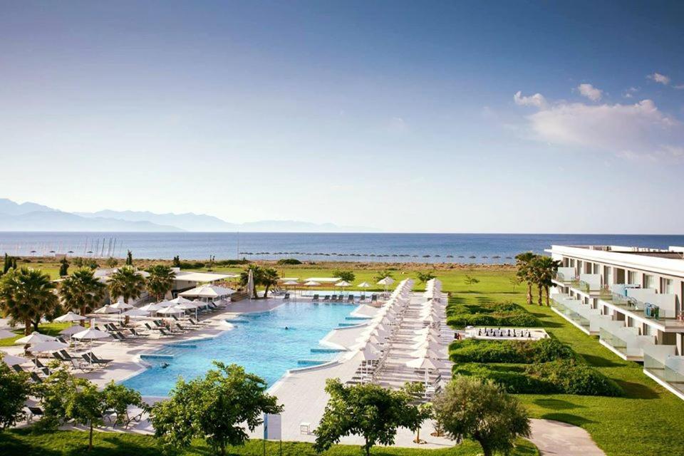 Neilson Messini Activity Beach Club Hotel Calamata Exterior foto