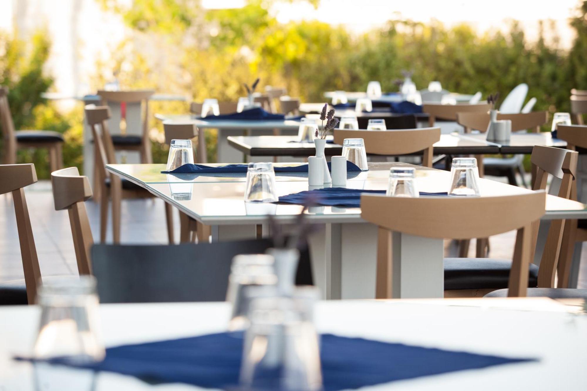 Neilson Messini Activity Beach Club Hotel Calamata Exterior foto
